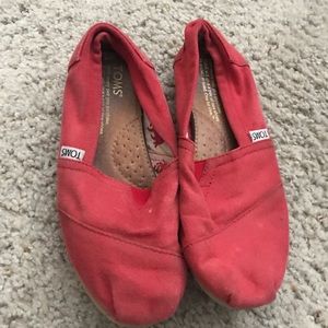 Red toms